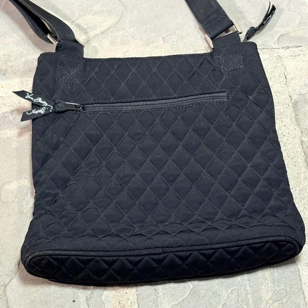 Vera Bradley Quilted Black‎ Crossbody Bag Leopard Print Lined Zip Front Pocket